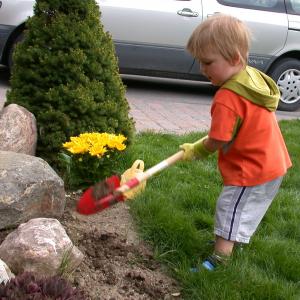 Yard & Garden - Outdoor  Montessori Activities